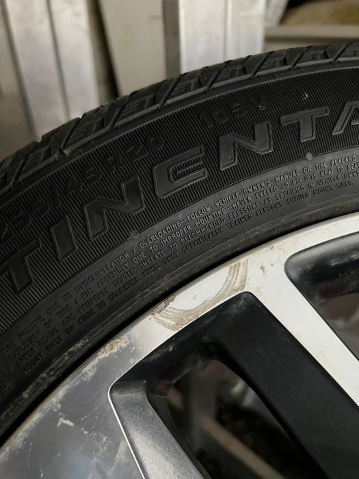 Диск с Шинами на Хюндай САНТАФЕ