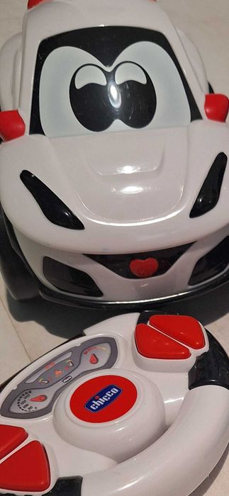 Chicco,masinuta cu telecomanda