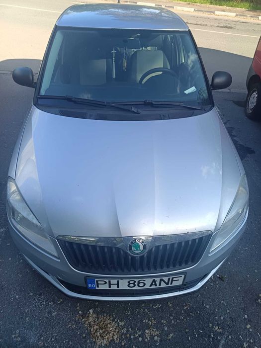 SKODA Fabia 2012 — imagine 3
