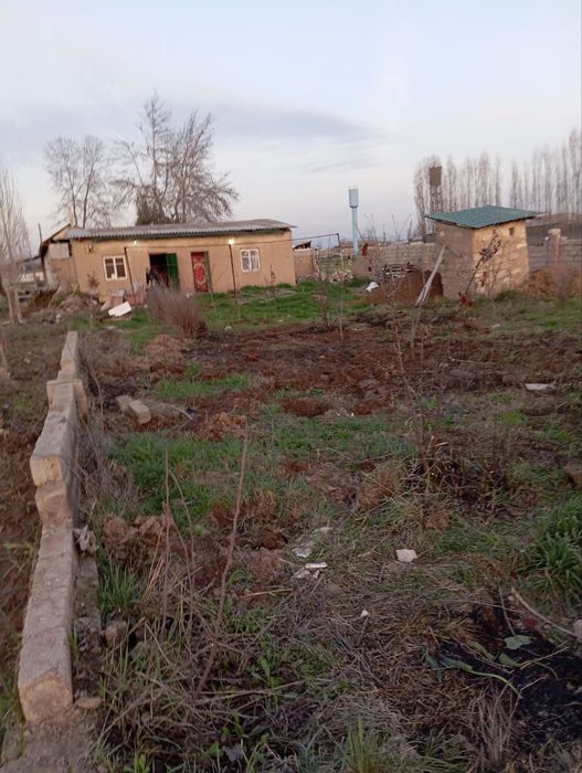 Уртасаройда  6 сотх ер сотилади Куйликдан 10 минутли йу́л