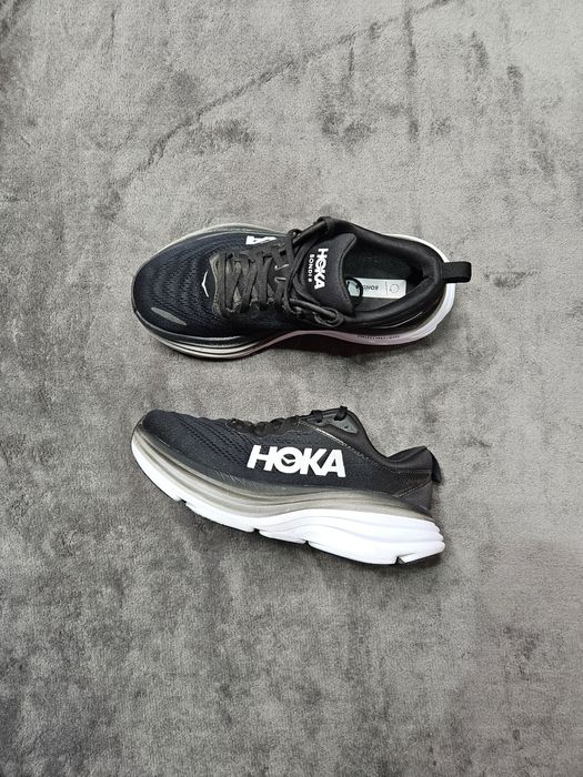 Hoka Bondi 8 Wide - маратонки