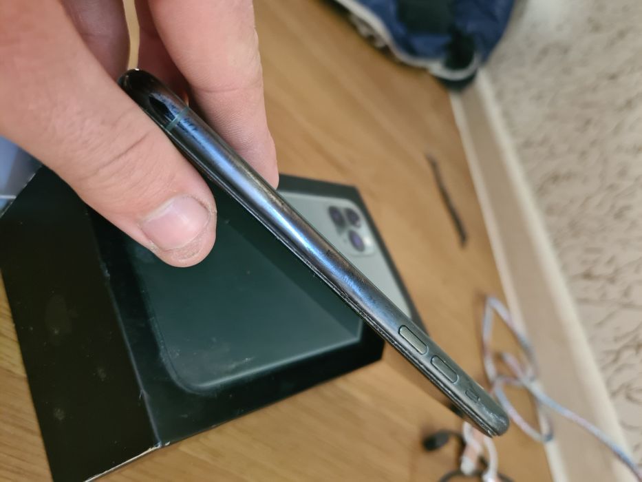 IPhone 11 pro 64gb 98% живот на батерията