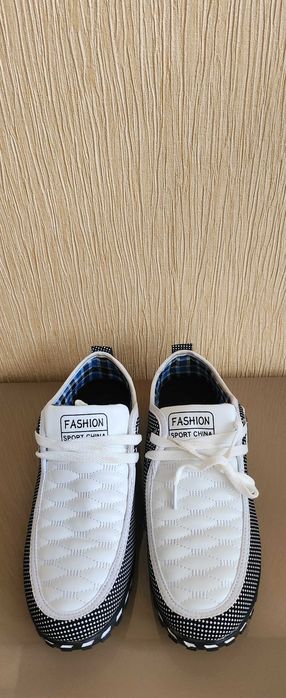 Кроссовки мужские