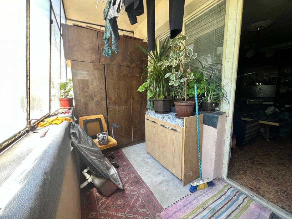 Продава се Четиристаен апартамент в Търговище, Център - 110 кв.м за 1020 €/кв.м - Снимка #9