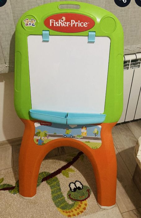 Fisher Price шезлонг и дъска за рисуване