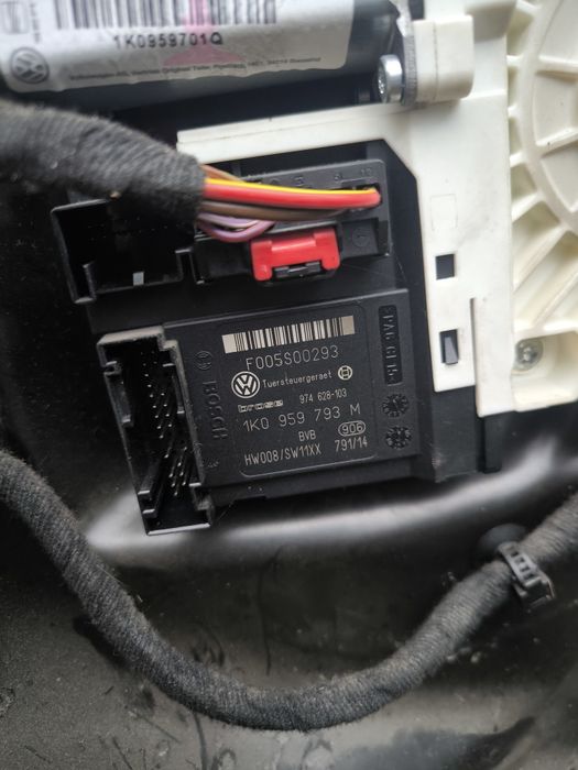 oglinzi electrice încălzite și rabatabile cu puddle light passat b6