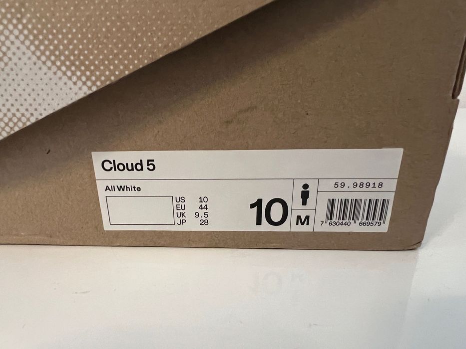 On Running Cloud 5 All White 44