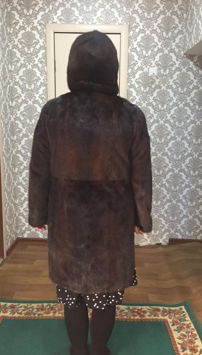 Норковая шуба 80 000 тг
