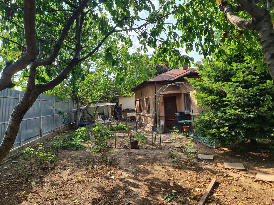 Casă cu teren 414m, sec 5 str Neptun