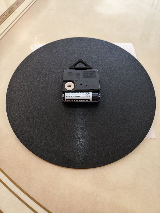 Ceas de perete cu tematica BMW