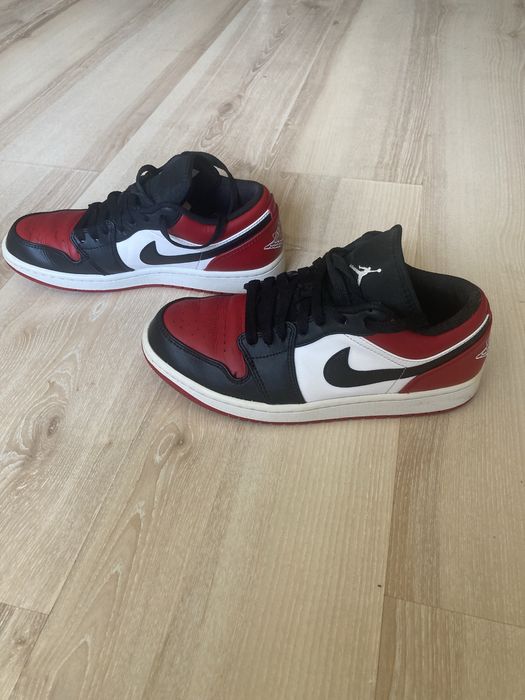 Мартаонки Air Jordan 1 Low “Bred Toe”