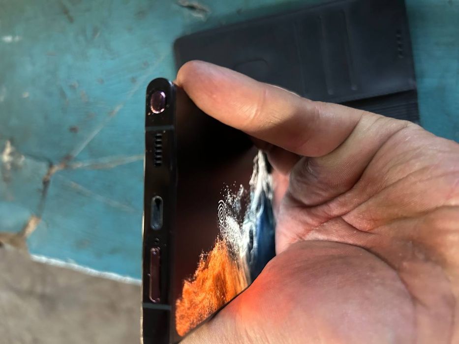 Samsung  s22 ultra 256/8