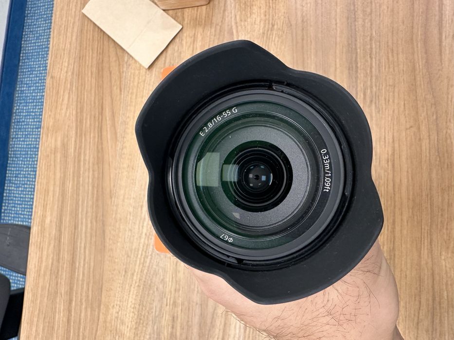 Объектив Sony E 16-55mm f/2.8 G