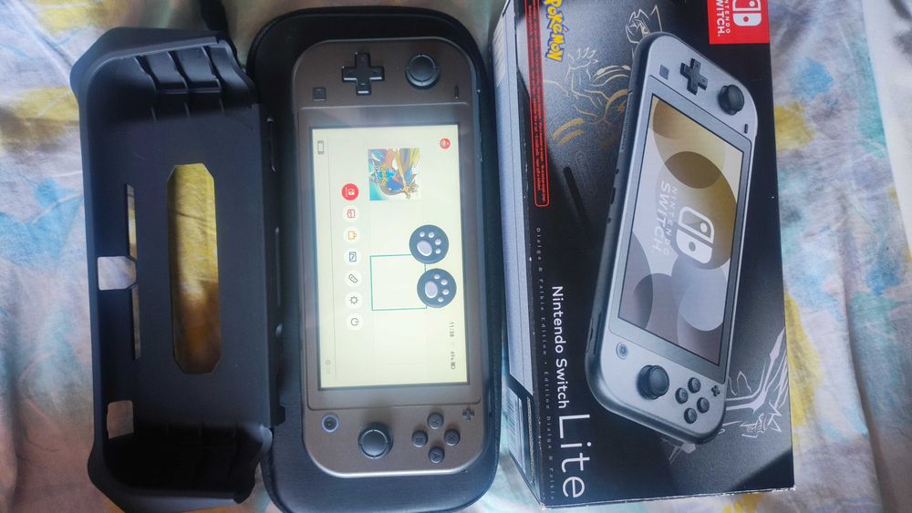 Consola rara Nintendo Switch Lite Pokemon edition noua la cutie cu acc