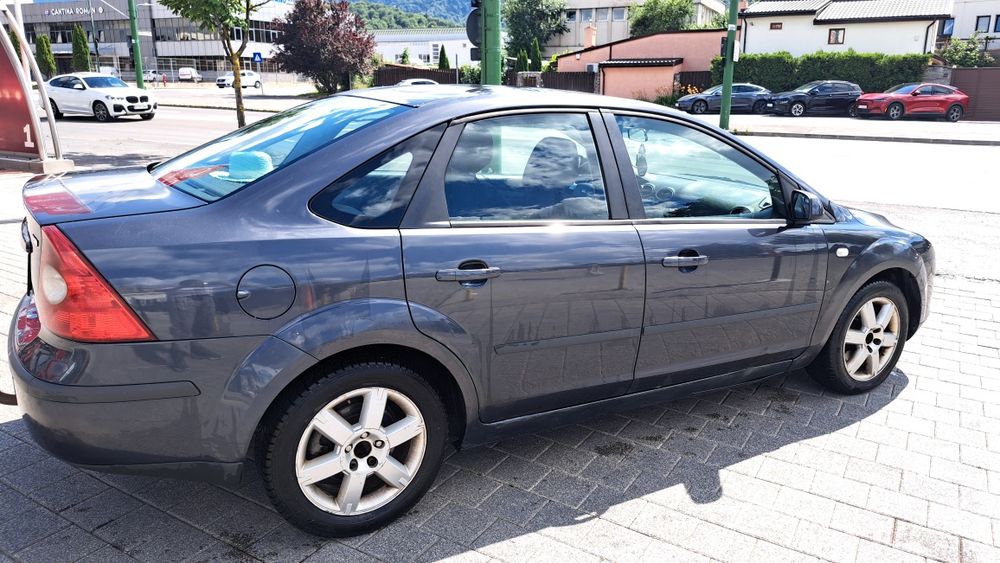FORD Focus 2007 — imagine 5