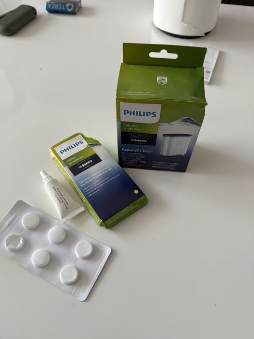 Espressor Philips Latte Go seria 4400