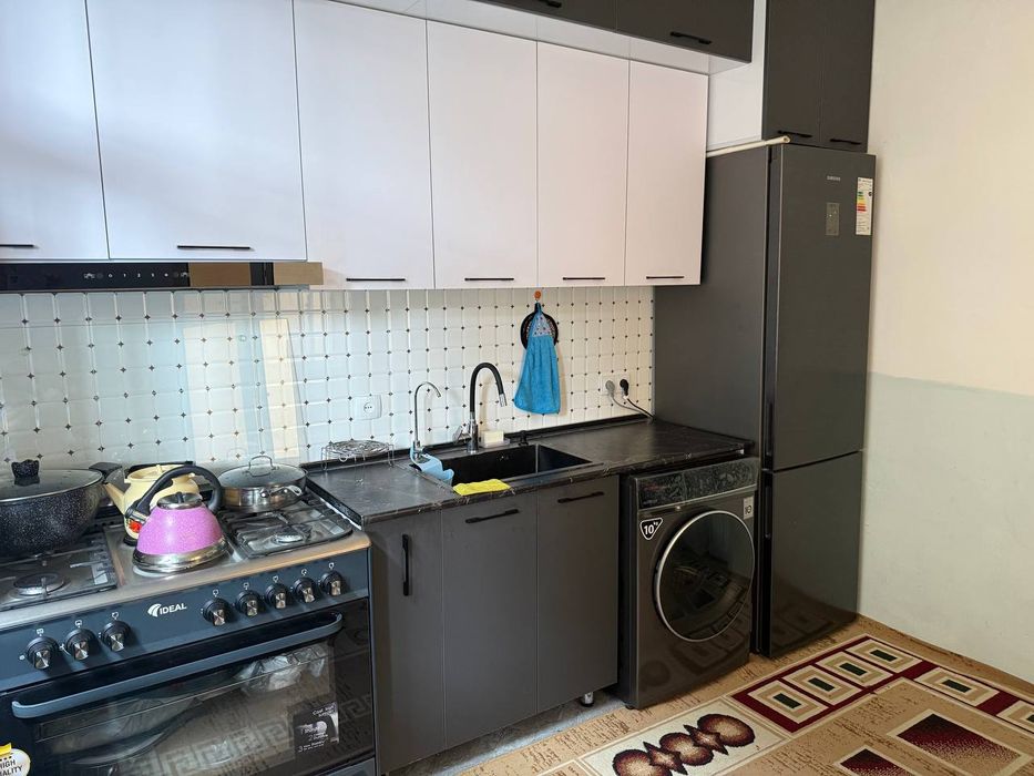 Ховли Уй сотилади