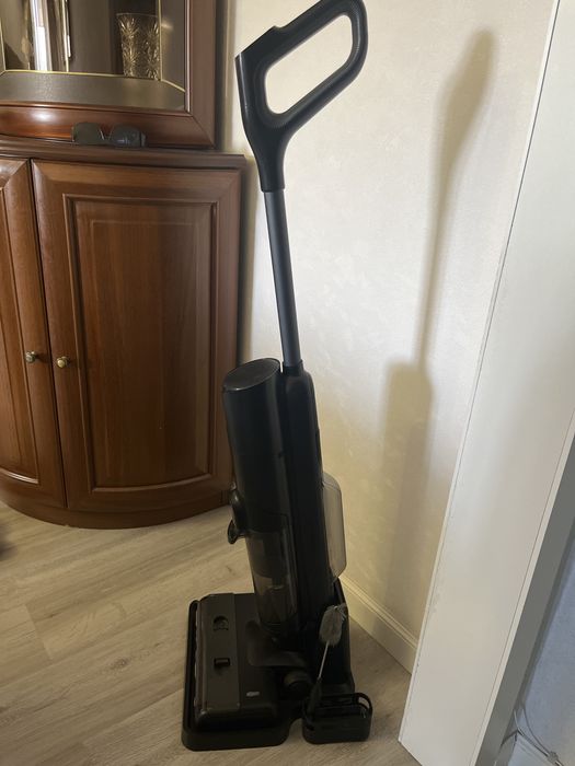 Продам беспроводной пылесос