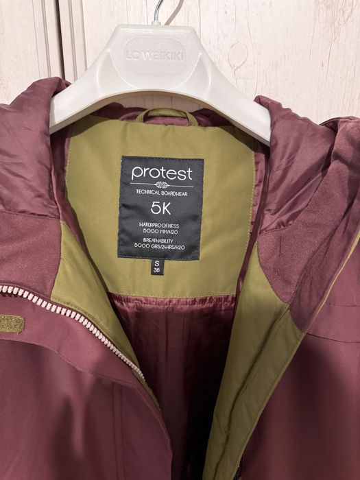 Женская куртка зимняя