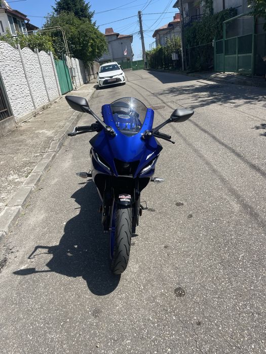Yamaha YZF-R125 2025