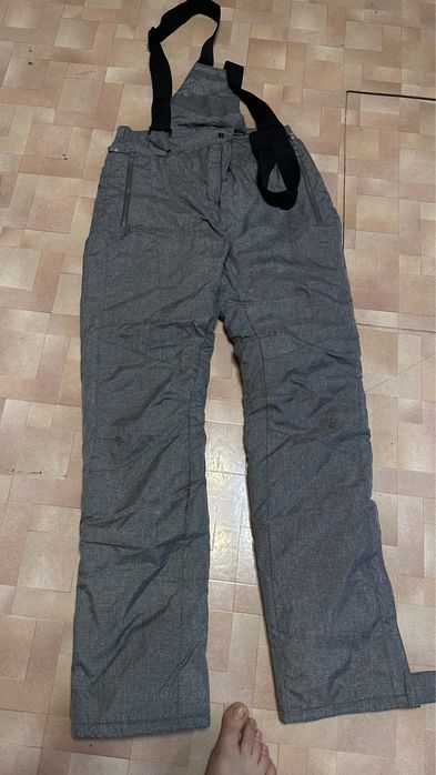Горнолыжный комбинезон жен. 46 размер