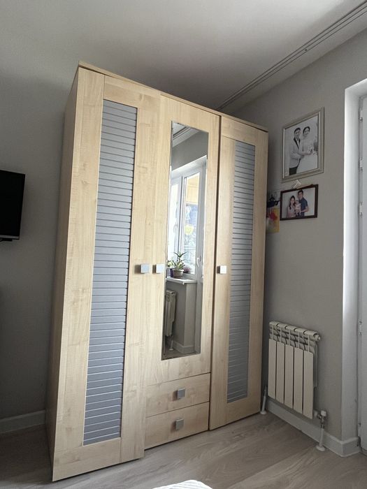 Продам комплект десткой мебели