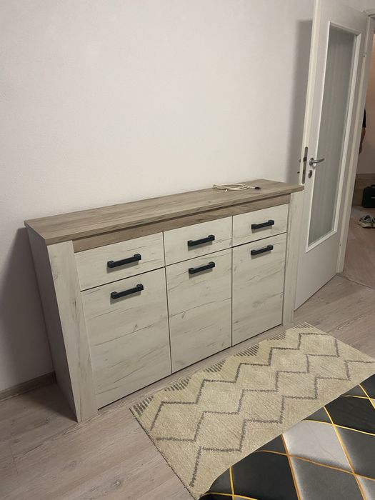 Inchiriez ap 2 camere , mobilat , utilat