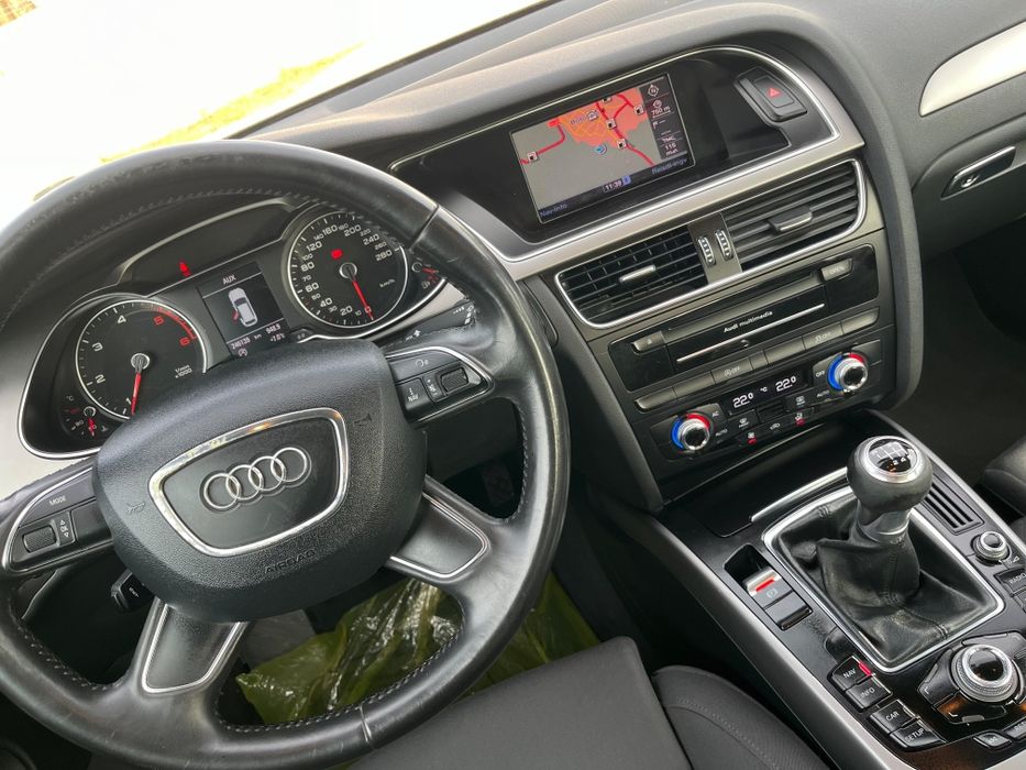 Audi A4 b8.5 facelift top