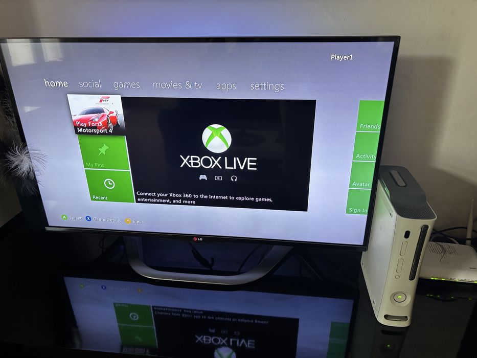 Xbox 360 modat, hdd 60 gb + mai multe jocuri