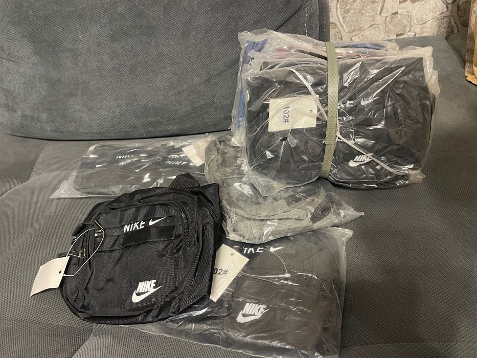 Чанти Nike различни