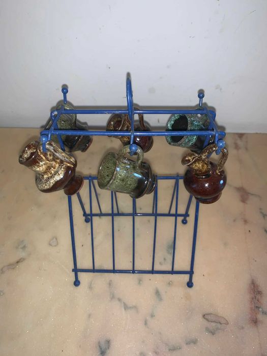 Set de sase paharute tuica din lut cu suport