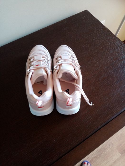 Маратонки Filа нови