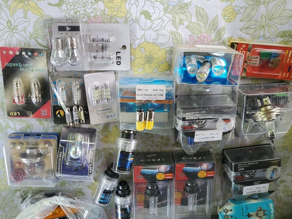 Lot becuri auto,led,Xenon,halogen