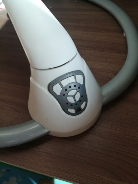 Шезлонг автоматический музыкальный