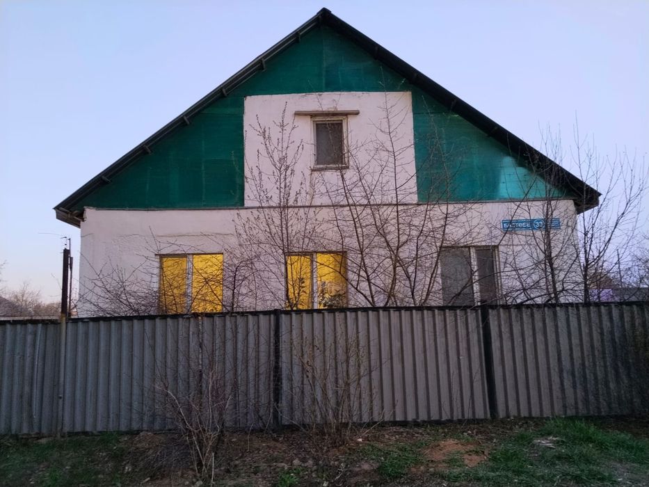 Продам Дом на разбор