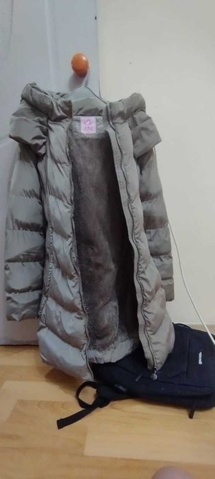 Пуховик на девочку