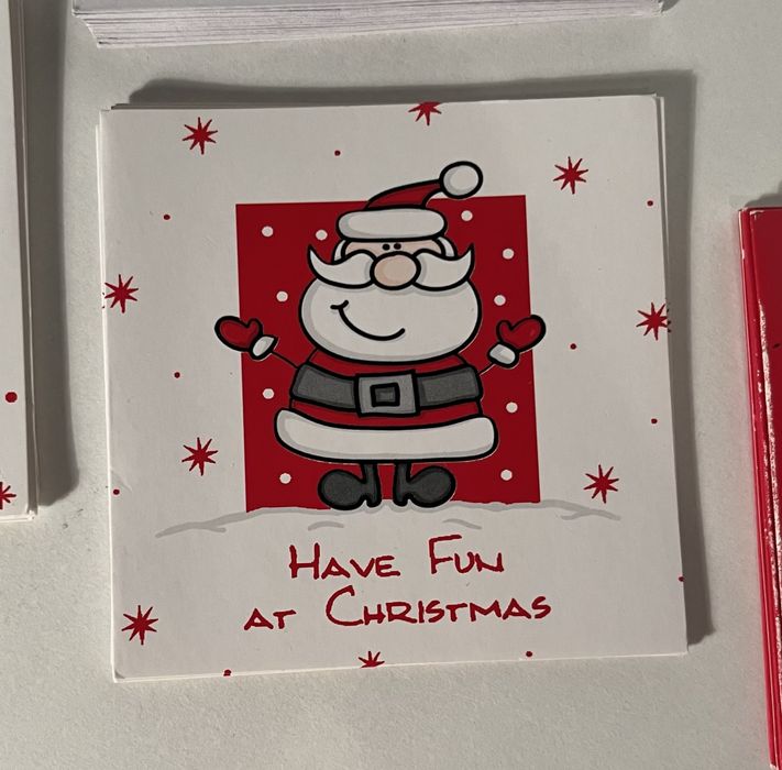 Комплект коледни картички - 16 броя и 20 пликчета