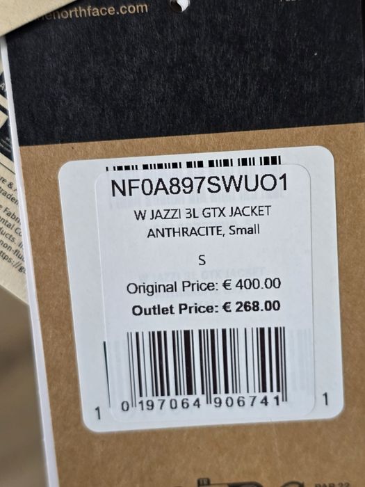 Geaca dama The North Face 3L Jazzy Gore-Tex!