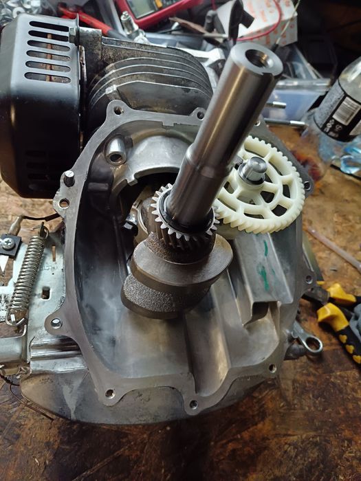 Reparatii si service motocoase,masinute tuns iarba,drujba,motocultor