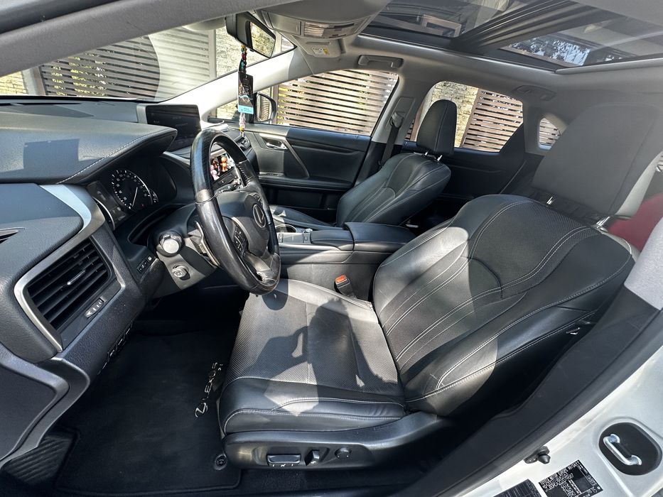 Lexus RX 450H 2022 - primul proprietar