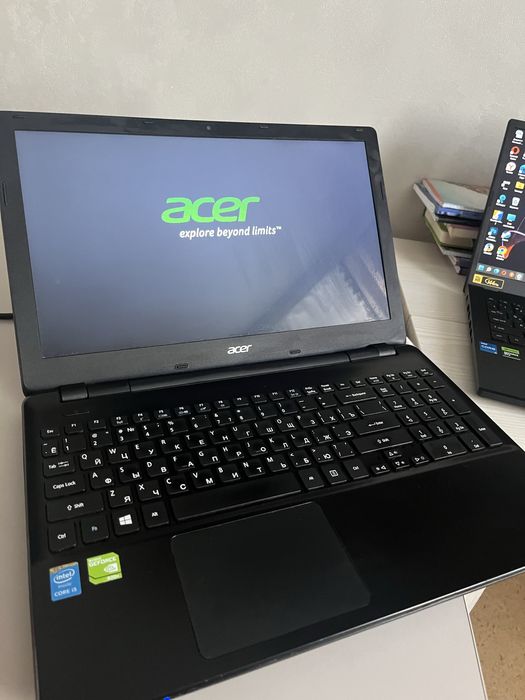 Ноутбук Acer Windows 10 Pro (explore beyond limits)