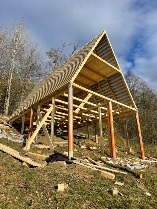 Cabane tip A la comanda