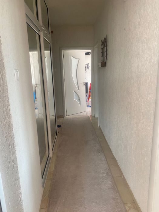 Продава се Четиристаен апартамент в с. Айрово, Област Кърджали - 100 кв.м за 1050 €/кв.м - Снимка #1