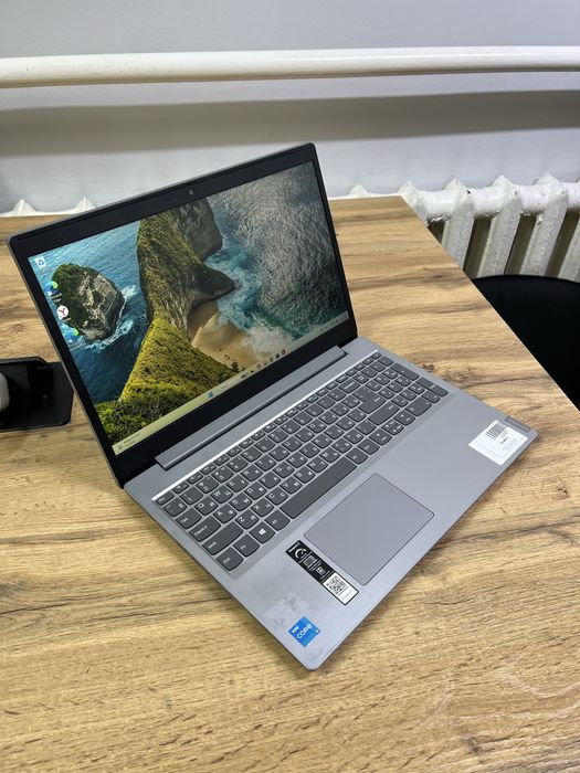 Ноутбук Lenovo Core i3-11