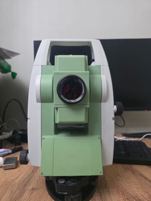Тахеометр Leica ts02 r400