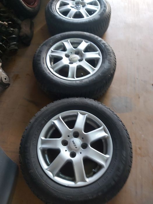 Джанти Хонда Сивик 2004 година