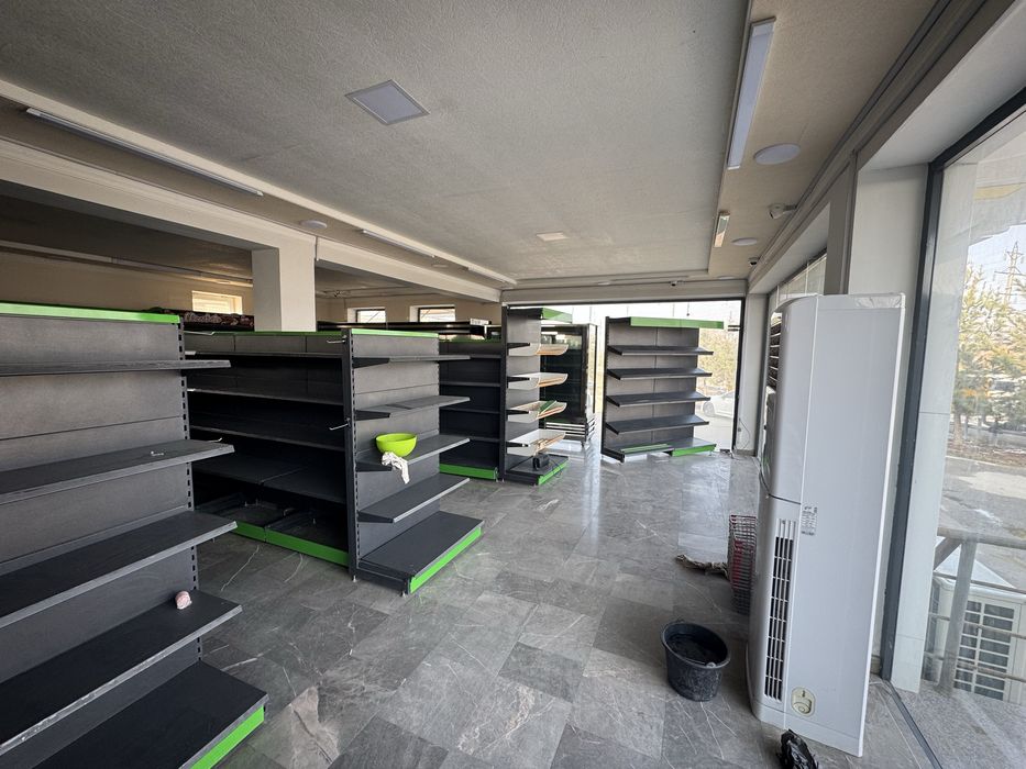 Polka stelaj magazin uchin yangi holatda