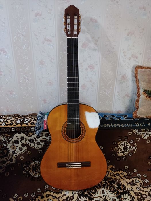 Классическая гитара Yamaha C70