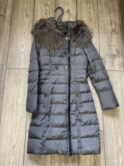 Пуховик s с натуральным мехом