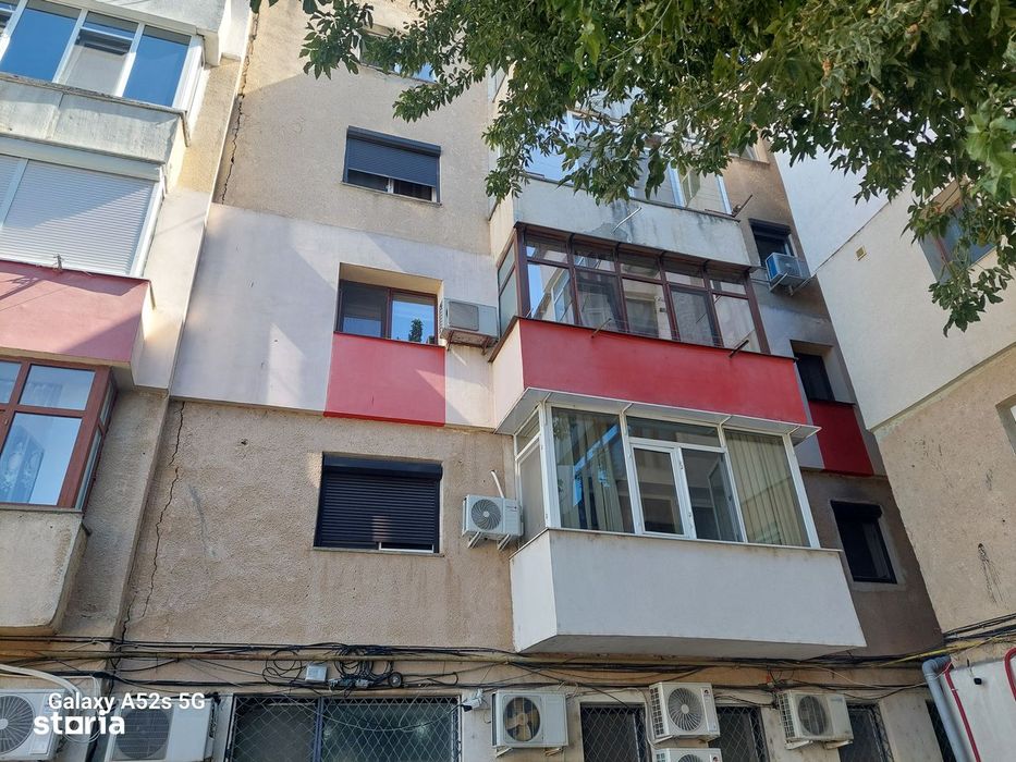 Apartament cu 3 camere